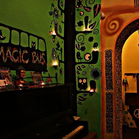Magic Bus Kiev Hostel Zewnętrze zdjęcie